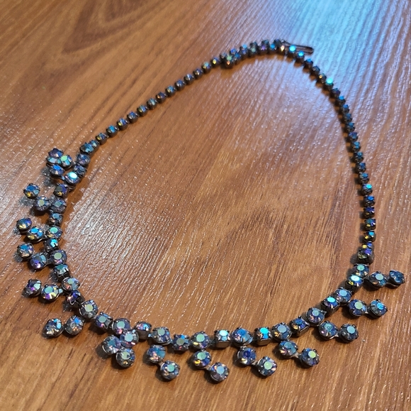 Vintage crystal necklace, cornflower blue - Picture 3 of 6